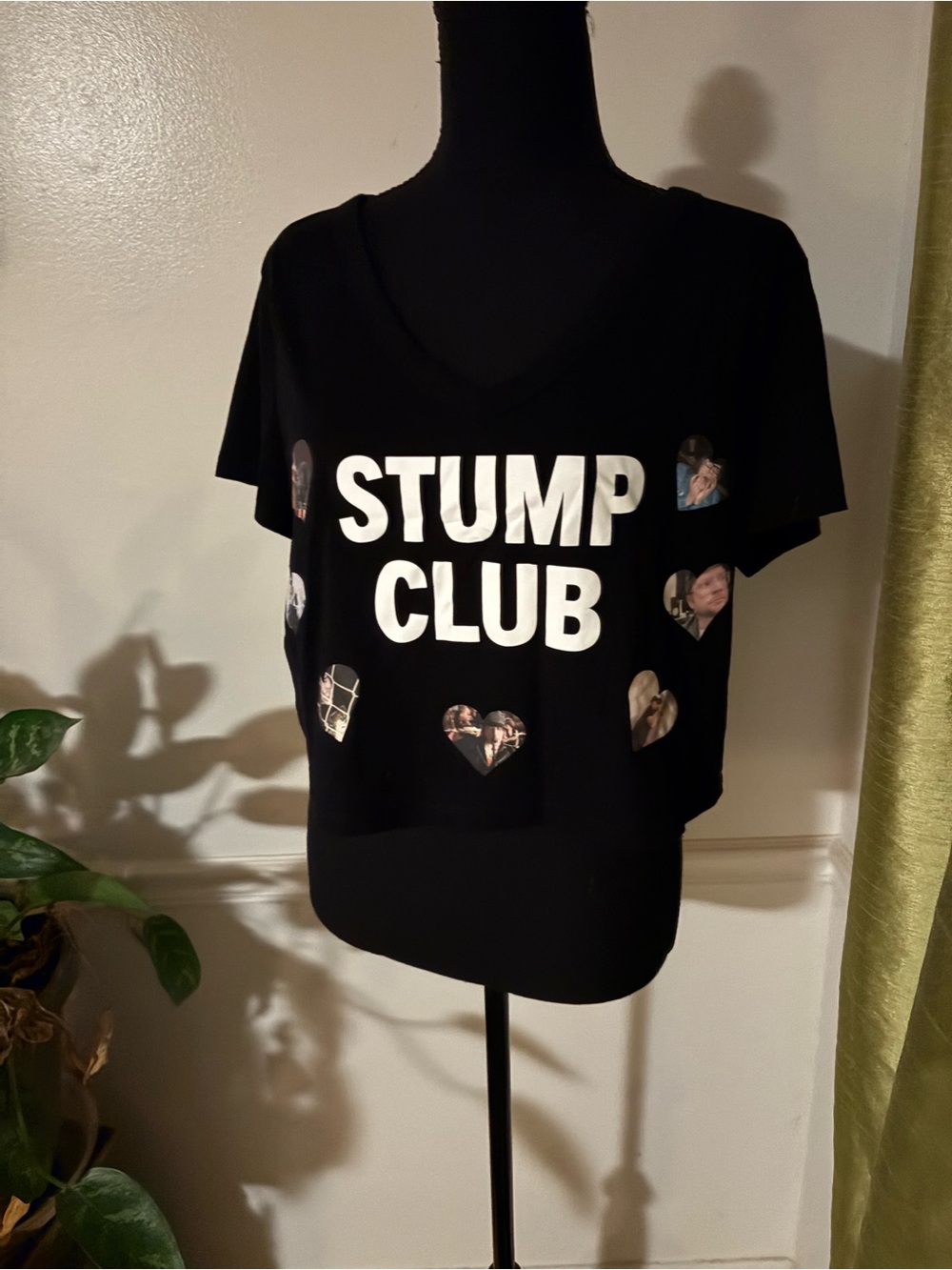 Black Graphic Crop Tee stump club